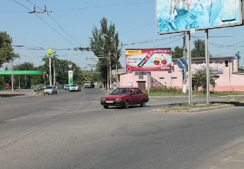 Щит 6x3,  Стуса Василия ул., 2 (рынок "Застава")
