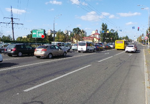 Призма 6x3,  Перова б-р. - Алишера Навои пр.