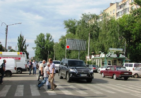Призма 6x3,  Грушевского М. ул., 6