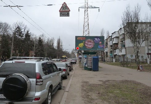 Щит 6x3,  Космонавтов ул., 14