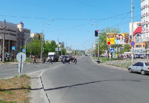 Призма 6x3,  Тимошенка ул., 21