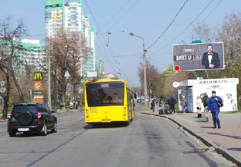 Призма 6x3,  Вышгородская ул., 30