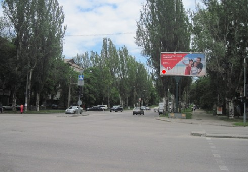 Призма 6x3,  Школьная ул., 9