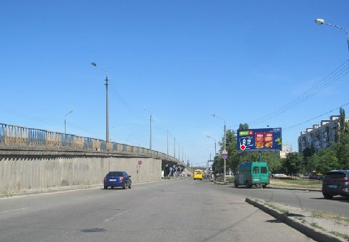 Щит 6x3,  Братиславская ул., 24