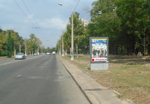 Сітілайт 1.2x1.8,  Шевченко пр., (напротив парка "Победа"), СТО "Honda"