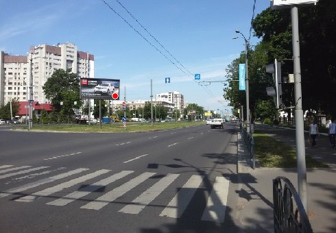 Призма 6x3,  Московский пр. - Морозова ул. (в центр)