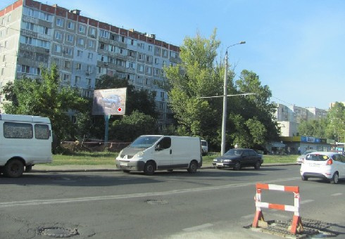 Щит 6x3,  Космонавтов ул. - Промбизнесцентр