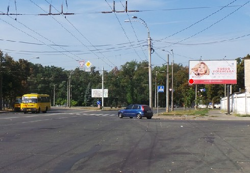 Щит 6x3,  Свободы пр., 28 (напротив)