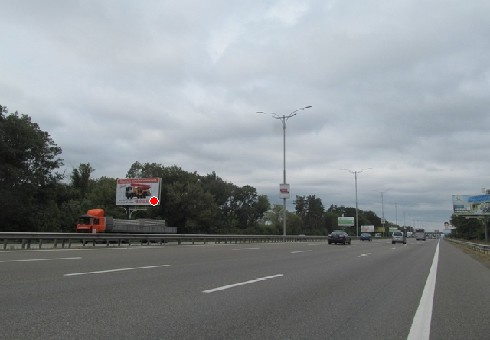 Щит 8x4,  27,150 км. автомагистрали Киев - Борисполь