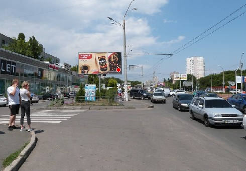 Щит 6x3,  Небесной Сотни пр., 30а - Левитана ул.