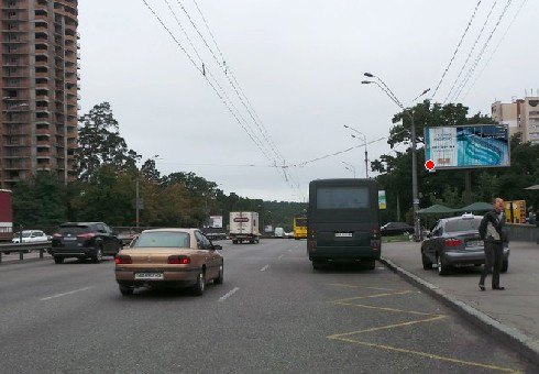 Призма 6x3,  Победы пр., 142а