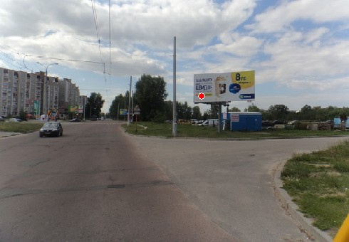 Щит 6x3,  Независимости ул., 32