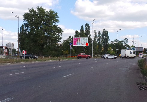 Призма 6x3,  Гагарина пр. - Верховного Совета б-р.